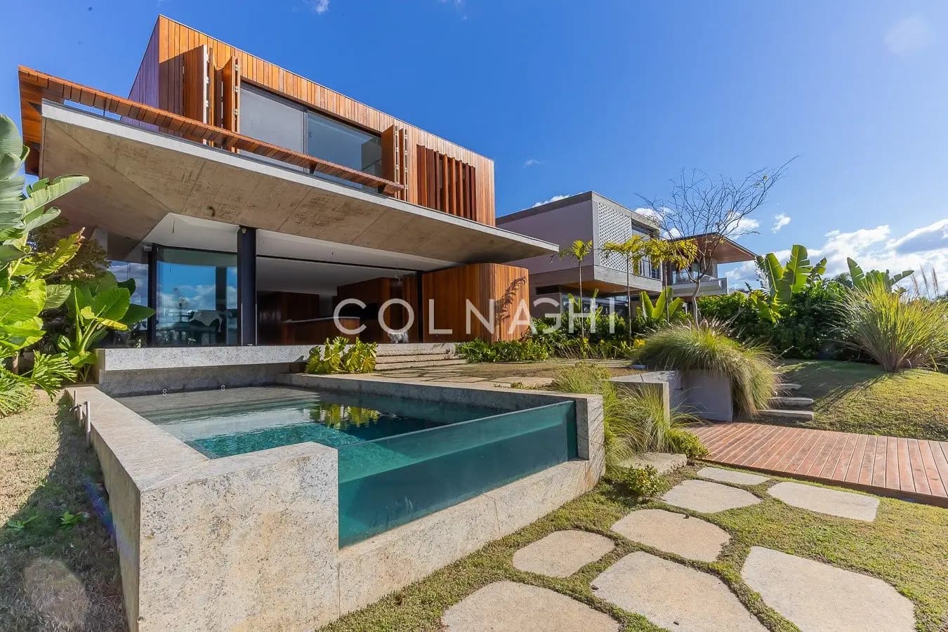 Casa em Condomínio