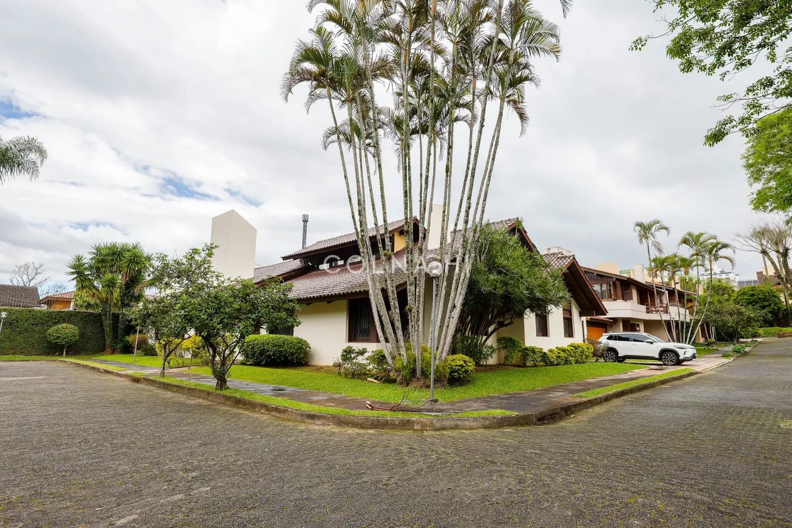 Casa em Condomínio